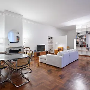  Apartment Hale - Crocetta